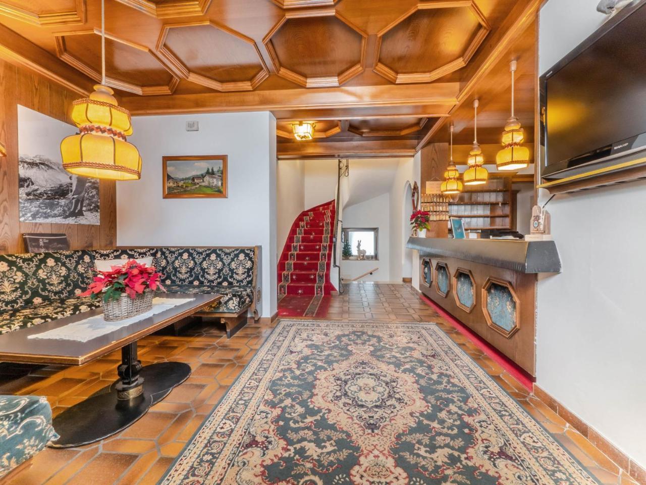 Hotel Pontives Ορτιζέι Εξωτερικό φωτογραφία