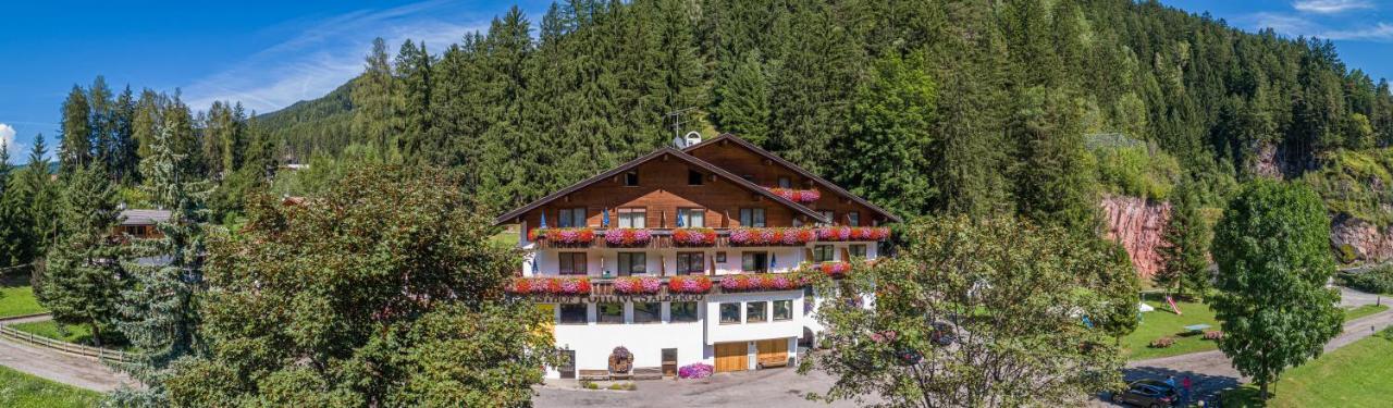 Hotel Pontives Ορτιζέι Εξωτερικό φωτογραφία